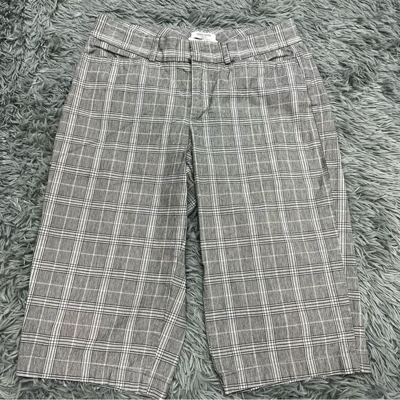 Dockers Mid Rise Curvy Plaid Shorts Size 6P - Picture 1 of 7